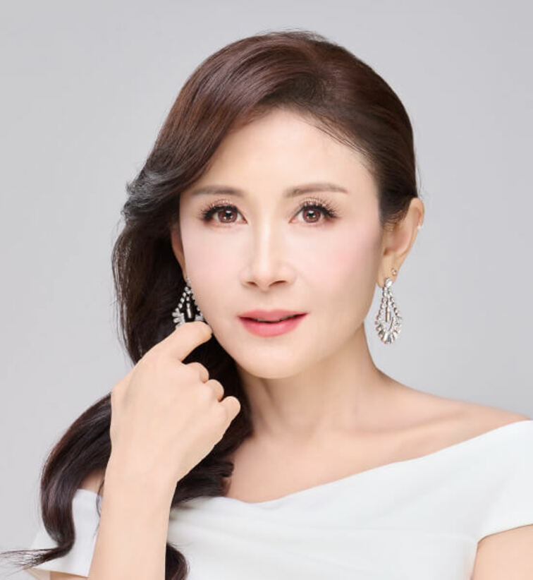 【名人見證】優雅逆襲！曲艾玲：與眼袋斷捨離，是我送給自己最好的禮物