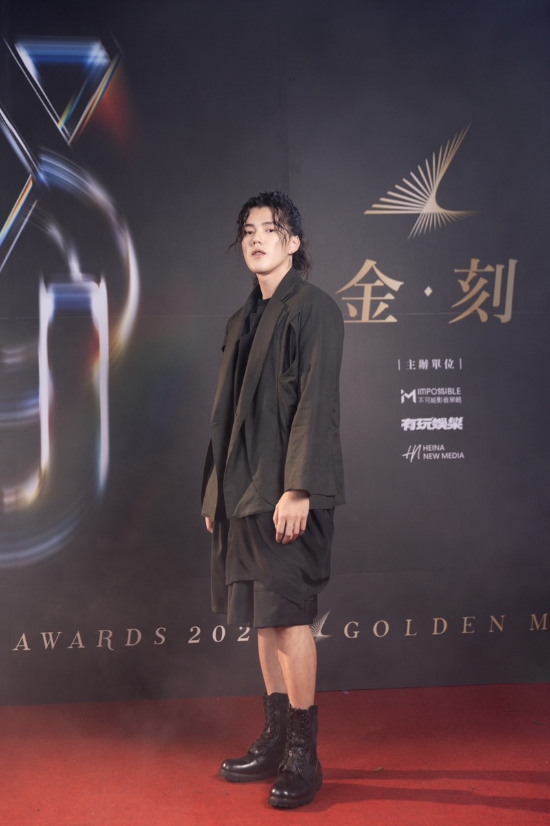 光澤診所雙眼皮術後成果驚人，奇軒說：眼神對了，自信就來了