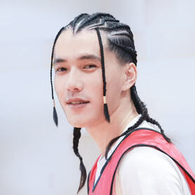 YouTuber奇軒的眼神蛻變！告別無神大小眼，光澤診所劉宏貞醫師重塑眼神