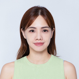 從遮瑕10分鐘到素顏自信：模特兒的眼周變美之路